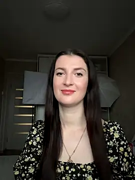 EvelinCuper online show from November 2025 06:24:01 AM