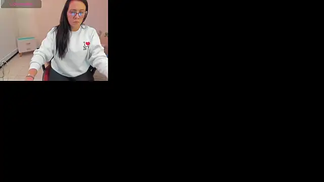 Snapshot of Eva_mermaid chatting on April 2026 02:10:01 PM Eva mermaid online show from April 2026 02:10:01 PM