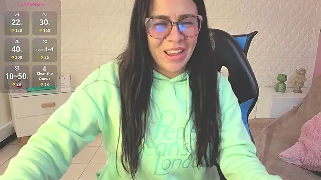 Snapshot of Eva_mermaid chatting on May 2026 02:24:02 PM Eva mermaid online show from May 2026 02:24:02 PM