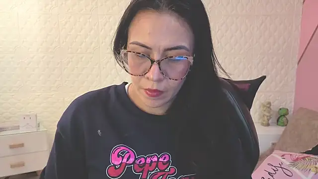 Snapshot of Eva_mermaid chatting on May 2026 02:25:01 PM Eva mermaid online show from May 2026 02:25:01 PM