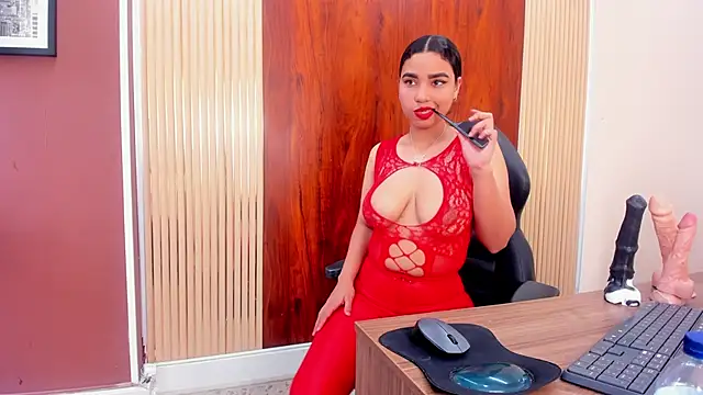 KhateAndersson online show from October 2025 07:34:02 PM