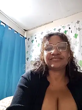 Avannay online show from April 2026 12:46:02 AM