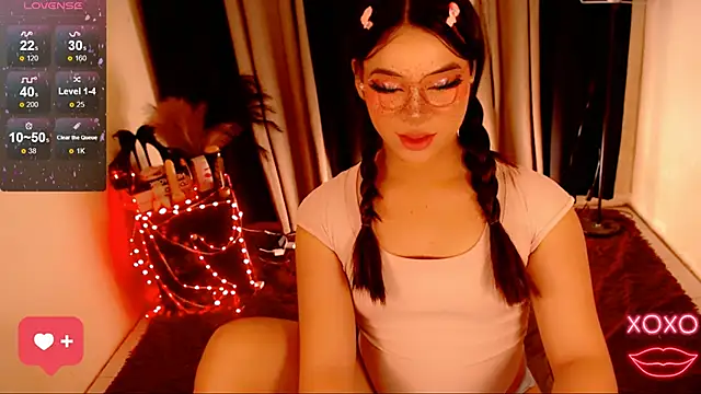 Snapshot of IamRaeganDolls69 chatting on October 2025 06:40:01 PM IamRaeganDolls69 online show from October 2025 06:40:01 PM