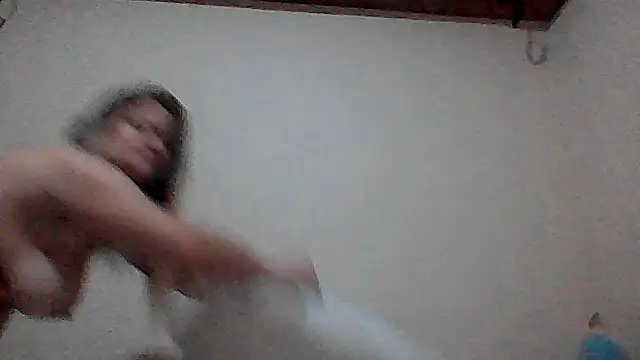 Snapshot of Fubinha chatting on May 2026 08:42:01 AM Fubinha online show from May 2026 08:42:01 AM