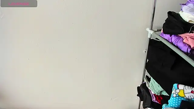 Britany montiel online show from April 2026 07:29:02 PM