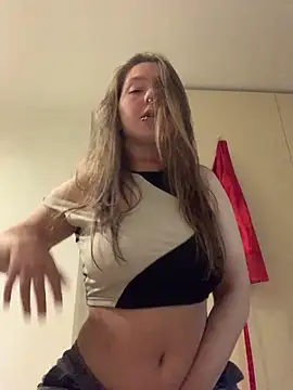 VesnaCrystal online show from September 2025 08:36:01 PM