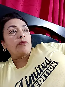 Lady 16 online show from November 2025 11:58:01 PM