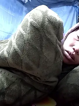 Snapshot of PhamPm70 chatting on January 2026 08:11:02 PM PhamPm70 online show from January 2026 08:11:02 PM