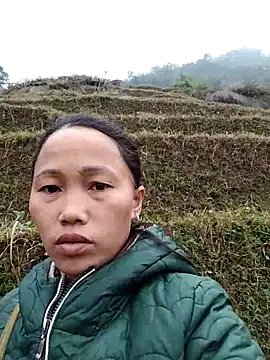 Snapshot of PhamPm70 chatting on February 2026 01:37:02 AM PhamPm70 online show from February 2026 01:37:02 AM