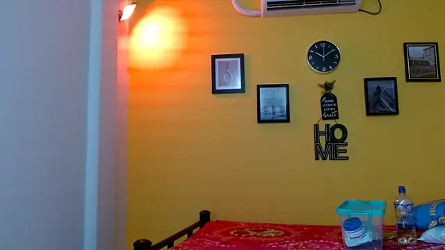 bellotabigtits18 online show from September 2025 09:52:02 PM