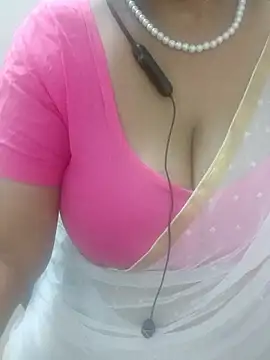 Snapshot of tami_lavanya chatting on May 2026 05:30:02 PM tami lavanya online show from May 2026 05:30:02 PM
