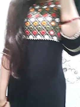 Aarti-kumri online show from February 2026 06:10:02 AM