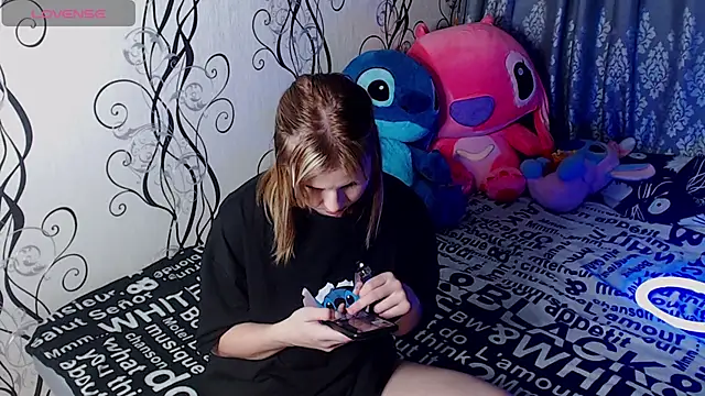 RoyAngela online show from September 2025 09:29:02 PM