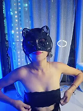 Snapshot of SinfulTemptation chatting on April 2026 01:41:02 PM SinfulTemptation online show from April 2026 01:41:02 PM