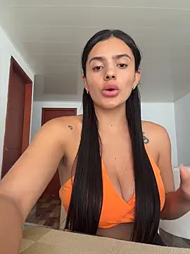 AnaaFaith  online show from April 2026 07:04:01 PM