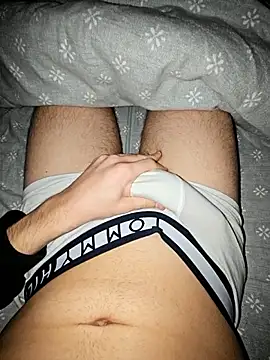 Snapshot of NonDirloAllaMamma chatting on November 2025 09:26:02 PM NonDirloAllaMamma online show from November 2025 09:26:02 PM