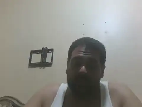 elpoop7305 online show from April 2026 10:46:02 PM