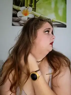 LioEstxh online show from November 2025 12:06:01 PM