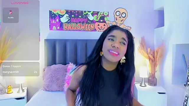 KendraChavez  online show from October 2025 09:27:01 PM