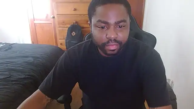 Snapshot of Breadwinnah chatting on October 2025 07:36:02 PM Breadwinnah online show from October 2025 07:36:02 PM