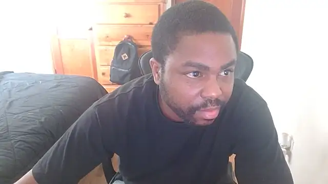 Snapshot of Breadwinnah chatting on October 2025 07:48:02 PM Breadwinnah online show from October 2025 07:48:02 PM