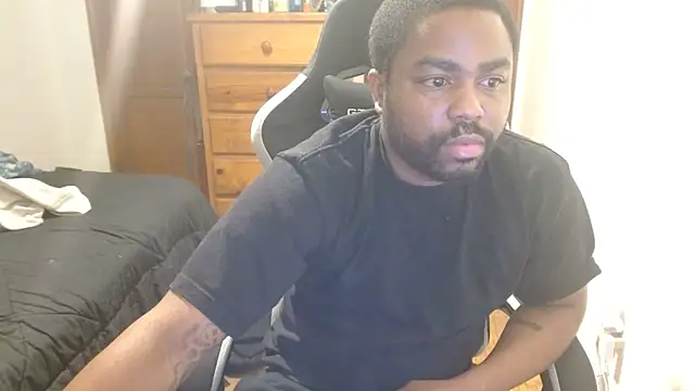 Snapshot of Breadwinnah chatting on November 2025 08:53:02 AM Breadwinnah online show from November 2025 08:53:02 AM