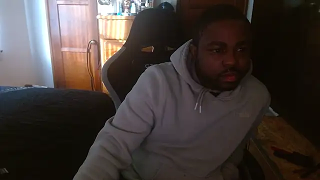 Snapshot of Breadwinnah chatting on January 2026 04:11:01 PM Breadwinnah online show from January 2026 04:11:01 PM