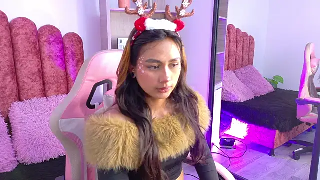 Snapshot of Conejita_420 chatting on December 2025 11:11:02 PM Conejita 420 online show from December 2025 11:11:02 PM