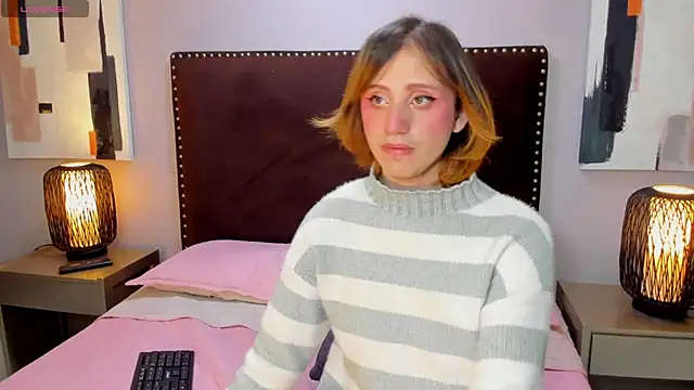 seraphine star online show from March 2026 12:59:02 AM