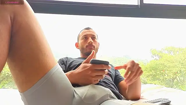 Snapshot of enormous_c0ckk chatting on November 2025 05:13:01 PM enormous c0ckk online show from November 2025 05:13:01 PM