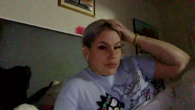 toomuchofafreak online show from January 2026 12:10:01 PM