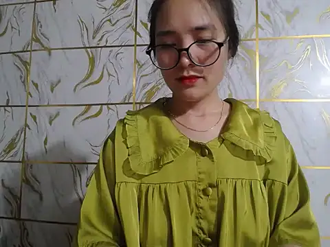 Snapshot of Lyzizi_lovely09 chatting on July 2026 02:32:02 PM Lyzizi lovely09 online show from July 2026 02:32:02 PM