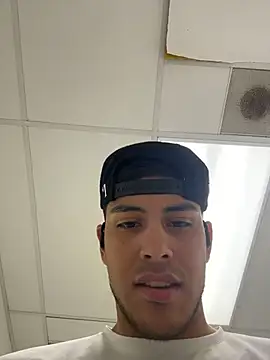 Snapshot of StrokingDaddy4 chatting on November 2025 11:29:01 PM StrokingDaddy4 online show from November 2025 11:29:01 PM