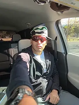 Snapshot of StrokingDaddy4 chatting on December 2025 06:04:01 PM StrokingDaddy4 online show from December 2025 06:04:01 PM