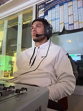 Snapshot of StrokingDaddy4 chatting on March 2026 10:37:02 AM StrokingDaddy4 online show from March 2026 10:37:02 AM