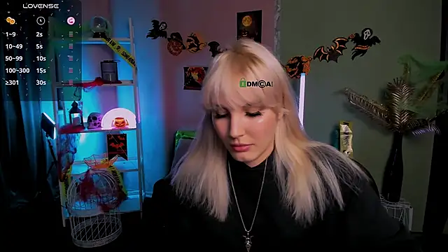 marta smith online show from October 2025 07:43:01 PM