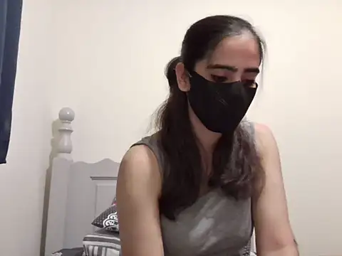 BobtailFormal online show from December 2025 08:37:02 PM