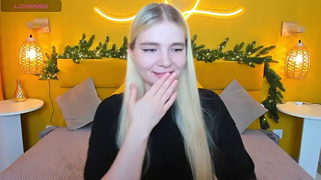 RuthBryant online show from November 2025 12:36:01 AM