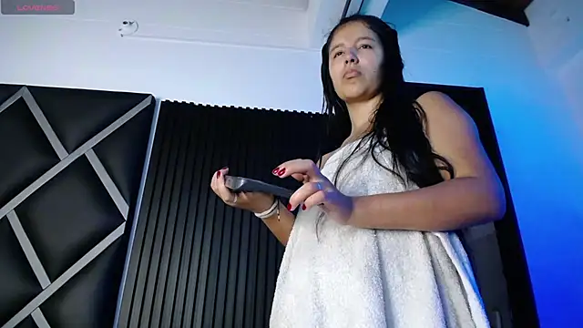 Lucy-23 online show from March 2026 11:15:01 PM