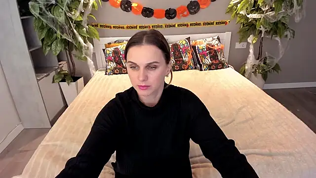 SofiSoft online show from October 2025 08:46:02 PM