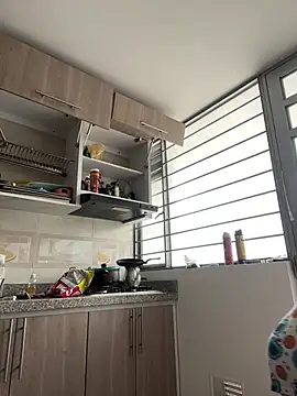 larsonbeverly online show from March 2026 06:29:02 PM