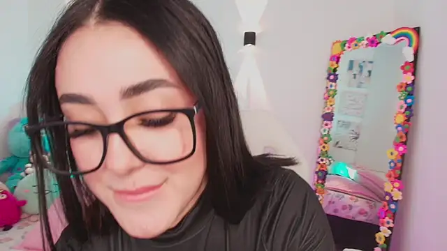 justonecute online show from November 2025 02:34:01 AM