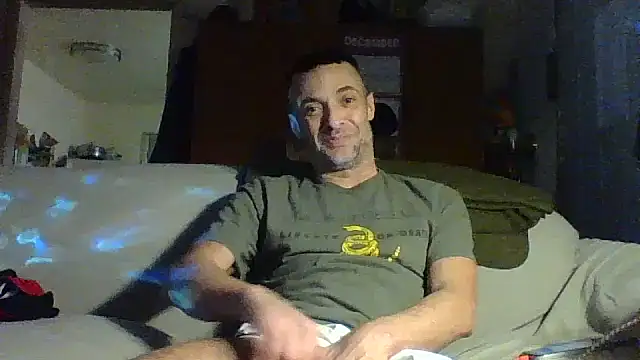 dicinyou80 online show from December 2025 05:49:01 AM