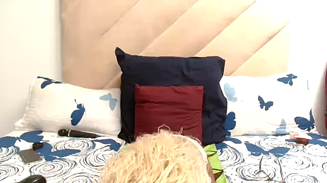 XXBUBBLYBARBIEXX online show from November 2025 01:45:01 PM