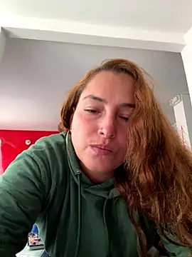 Snapshot of Aliizz_ds chatting on October 2025 08:18:01 PM Aliizz ds online show from October 2025 08:18:01 PM