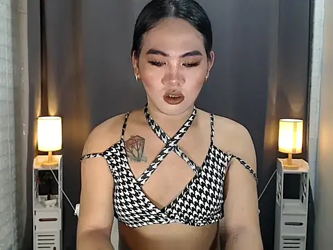 Snapshot of asian_slutt143 chatting on April 2026 10:51:02 AM asian slutt143 online show from April 2026 10:51:02 AM
