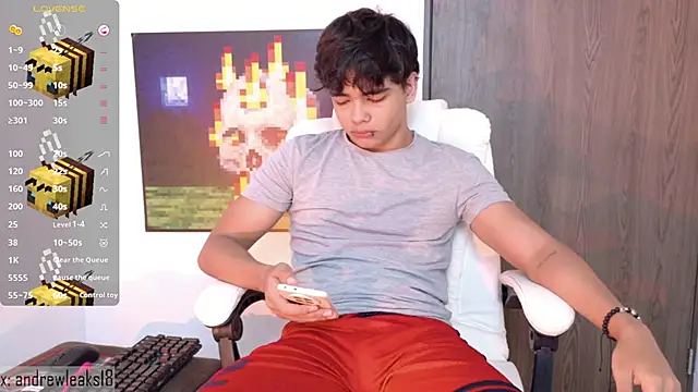 an drew18 online show from November 2025 03:21:01 PM