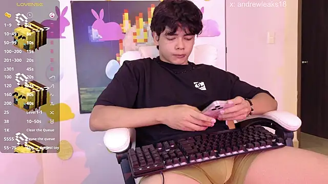Snapshot of an_drew18 chatting on April 2026 02:19:01 PM an drew18 online show from April 2026 02:19:01 PM