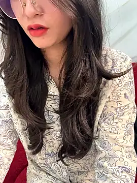 Voyerra g online show from January 2026 12:38:01 AM