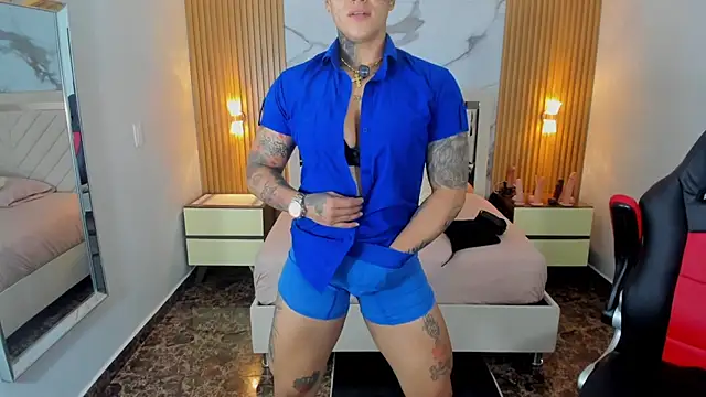 KAROLLJONES1 online show from July 2026 12:33:01 PM